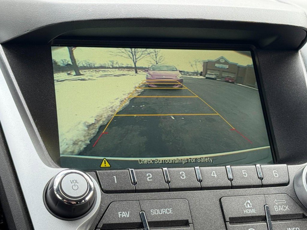 Used 2017 Chevrolet Equinox LT w/ Convenience Package image 20