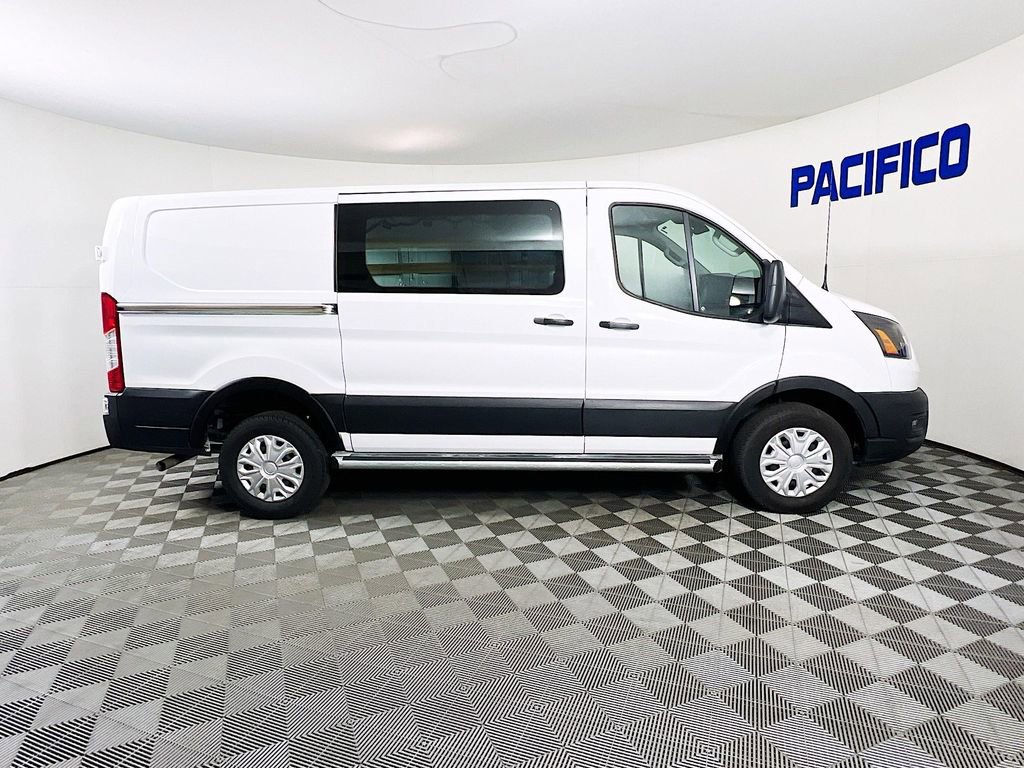 Certified 2024 Ford Transit 250 Low Roof w/ Exterior Upgrade Package RWD image 9