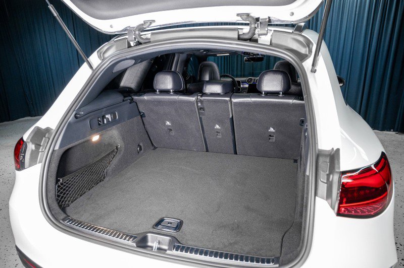 New 2026 Mercedes-Benz GLC 300 4MATIC image 6