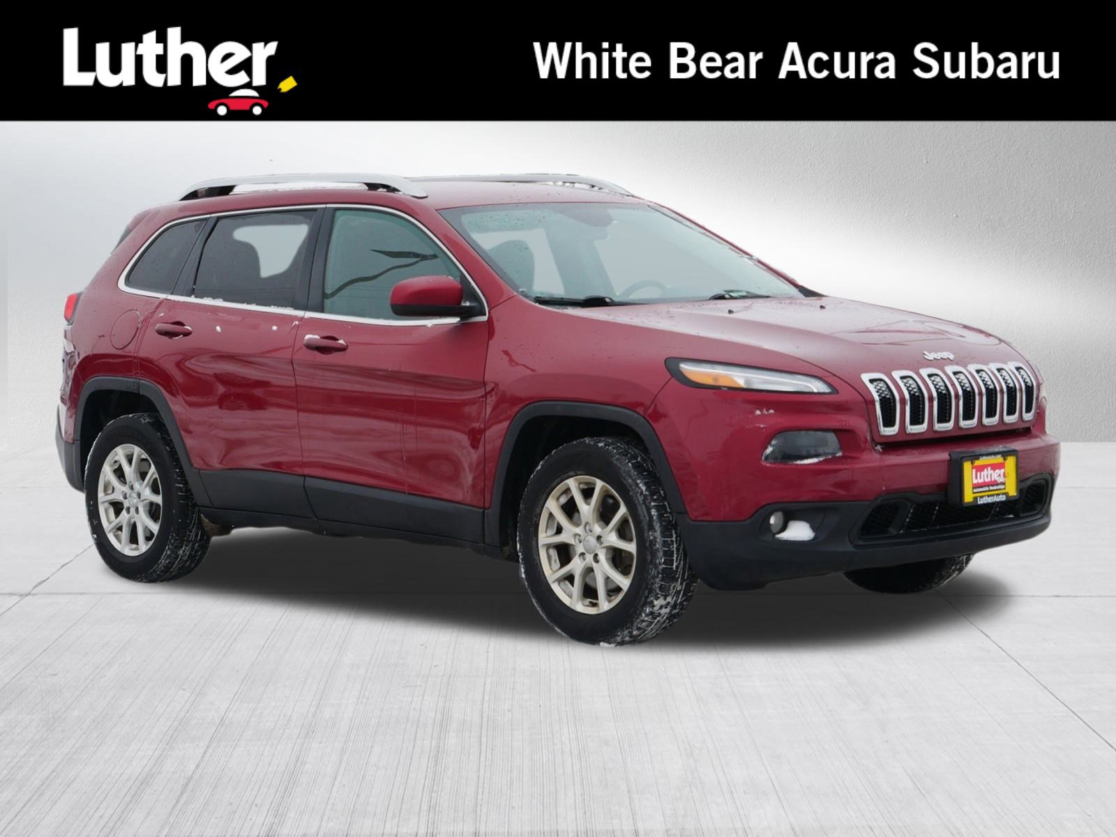 Used 2017 Jeep Cherokee Latitude image 1