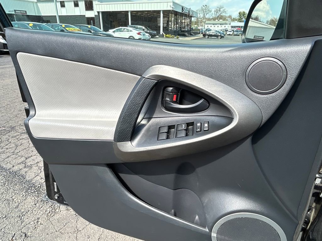 Used 2012 Toyota RAV4 Limited w/ Premium Plus Value Pkg AWD/4WD image 16