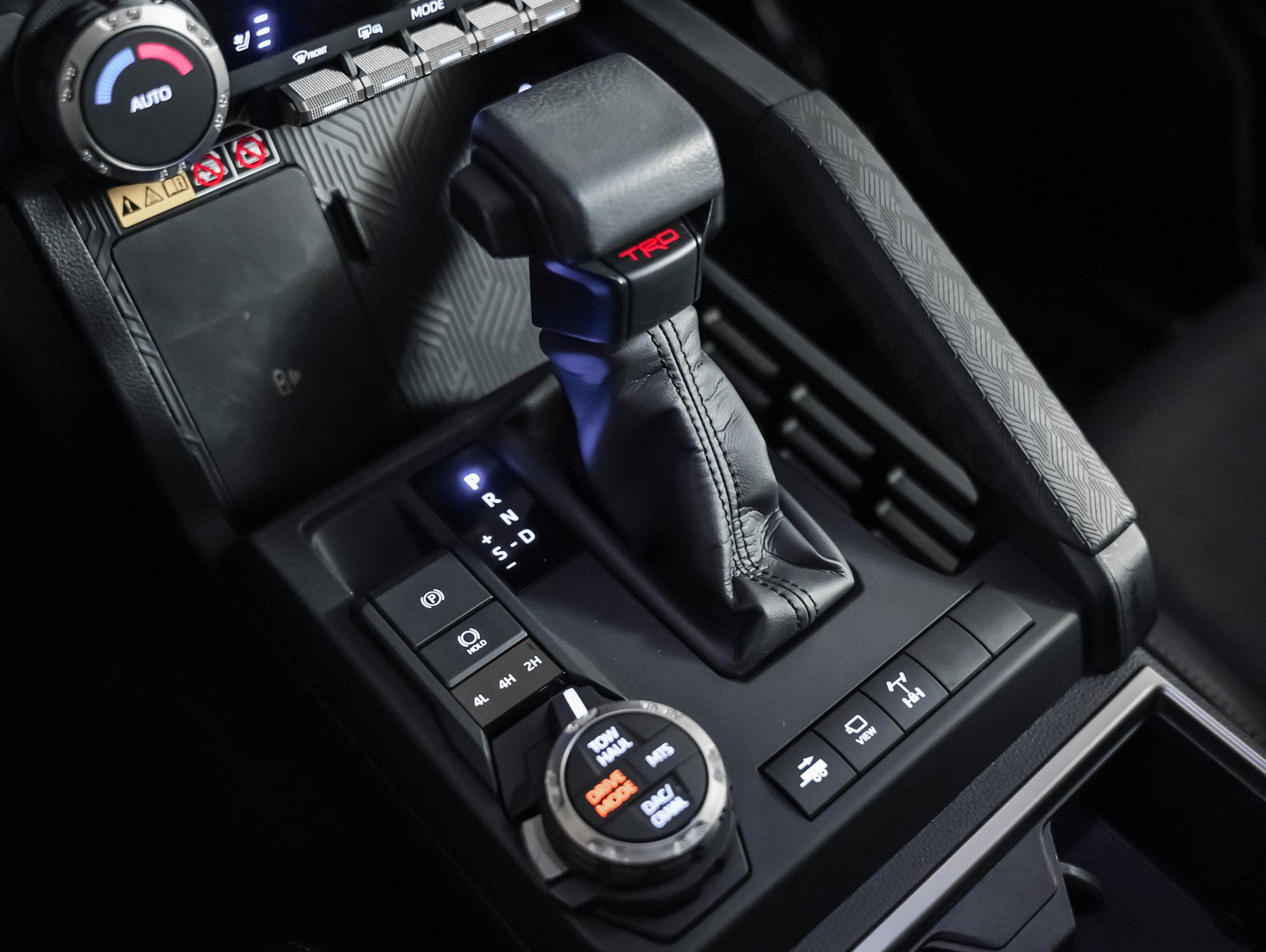 Used 2025 Toyota 4Runner TRD Off-Road Premium w/ Tow Technology Package image 18