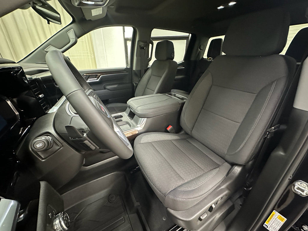 New 2026 GMC Sierra 1500 Elevation w/ LPO, Elevation Black Package image 25