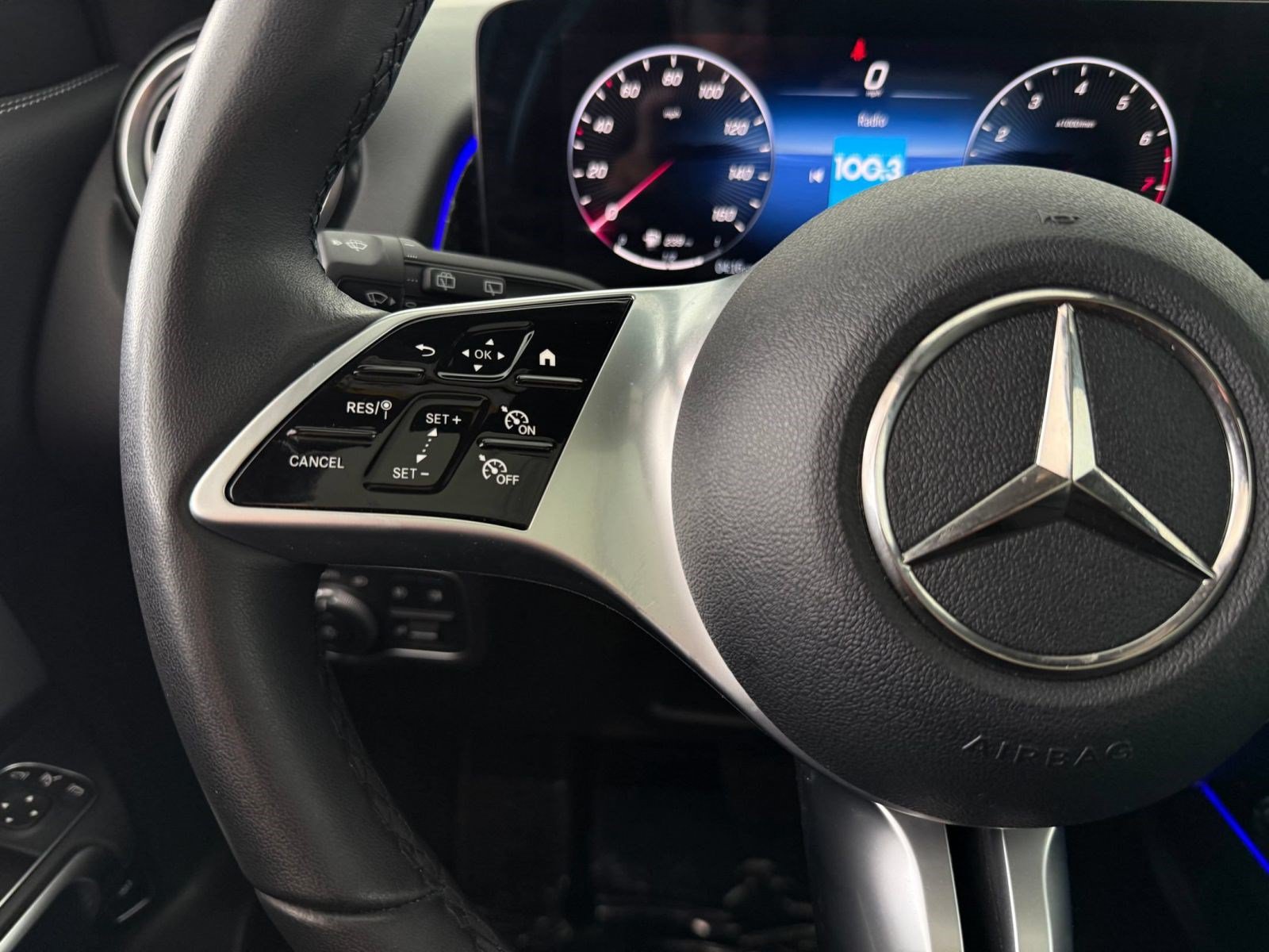 Used 2026 Mercedes-Benz GLB 250 image 13