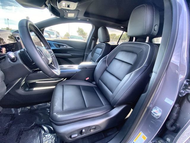 Certified 2026 Chevrolet Equinox EV LT w/ Convenience Package II image 11