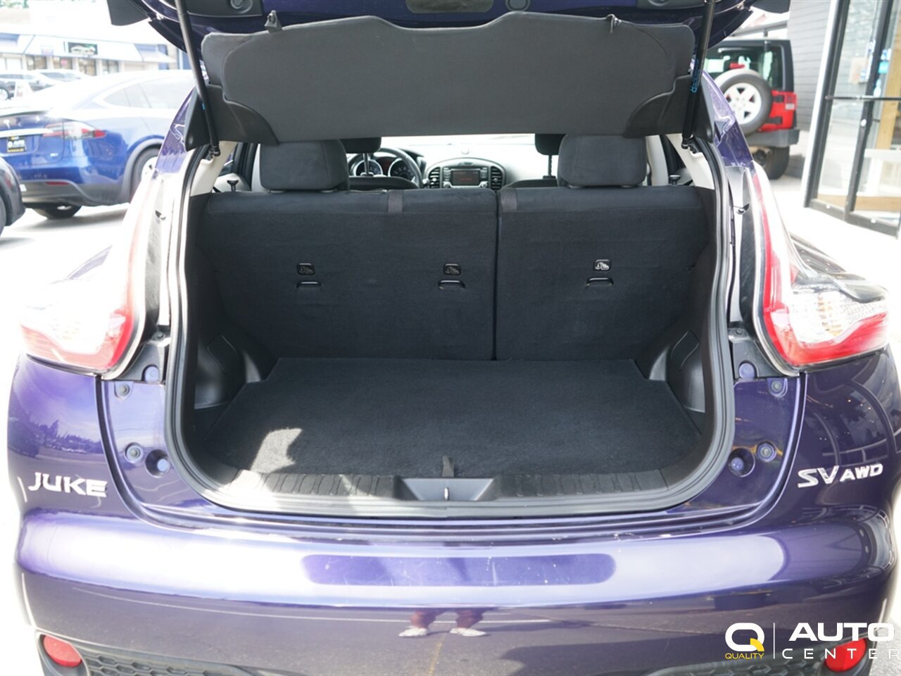 Used 2016 Nissan Juke SV AWD/4WD image 27