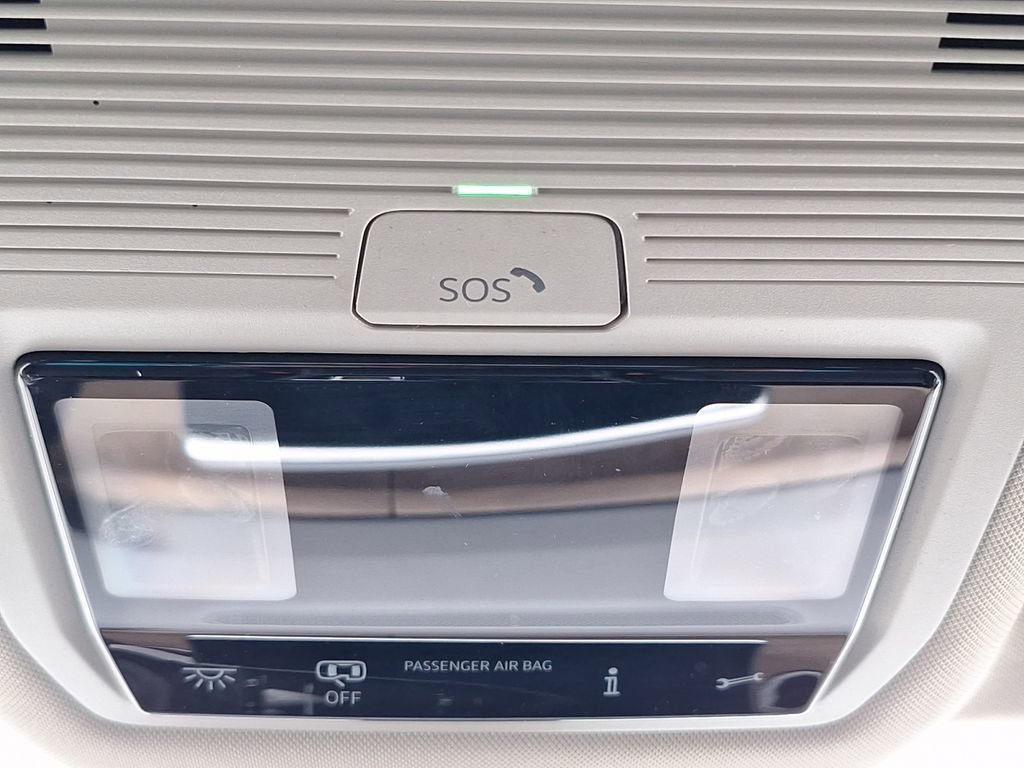 Used 2024 Volkswagen Atlas SE image 19