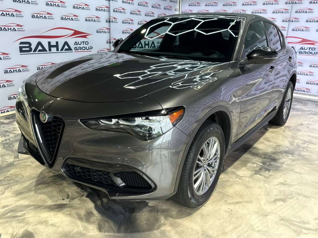 Used 2024 Alfa Romeo Stelvio Sprint RWD image 61