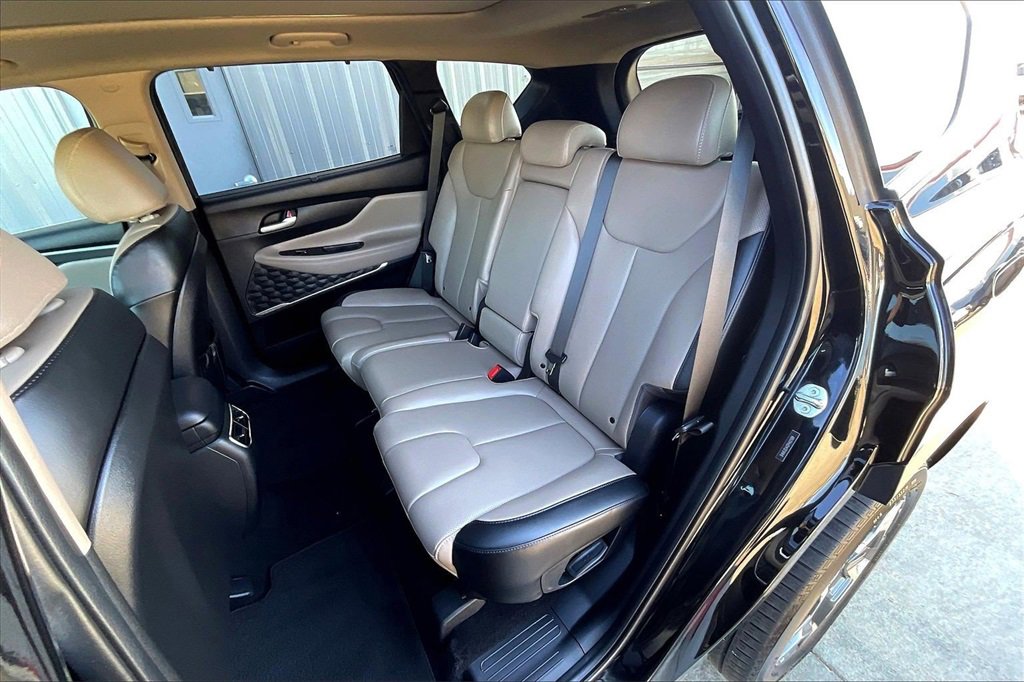 Used 2023 Hyundai Santa Fe SEL Premium image 26