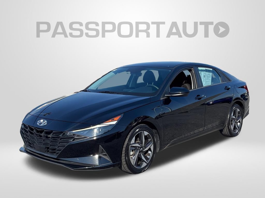 Used 2023 Hyundai Elantra SEL w/ Convenience Package