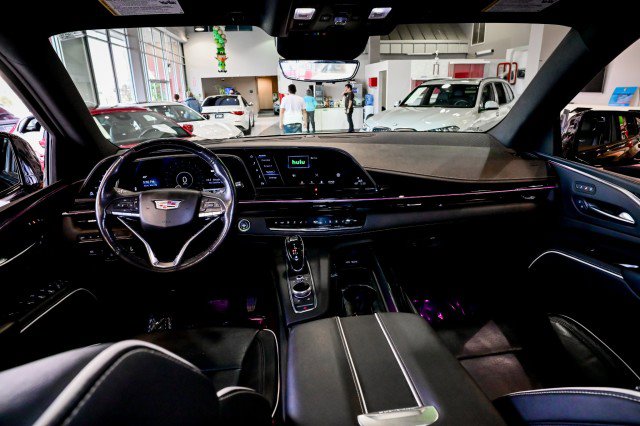 Used 2023 Cadillac Escalade Sport image 32