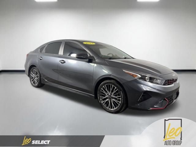 Used 2023 Kia Forte GT-Line w/ GT-Line Technology Package image 7
