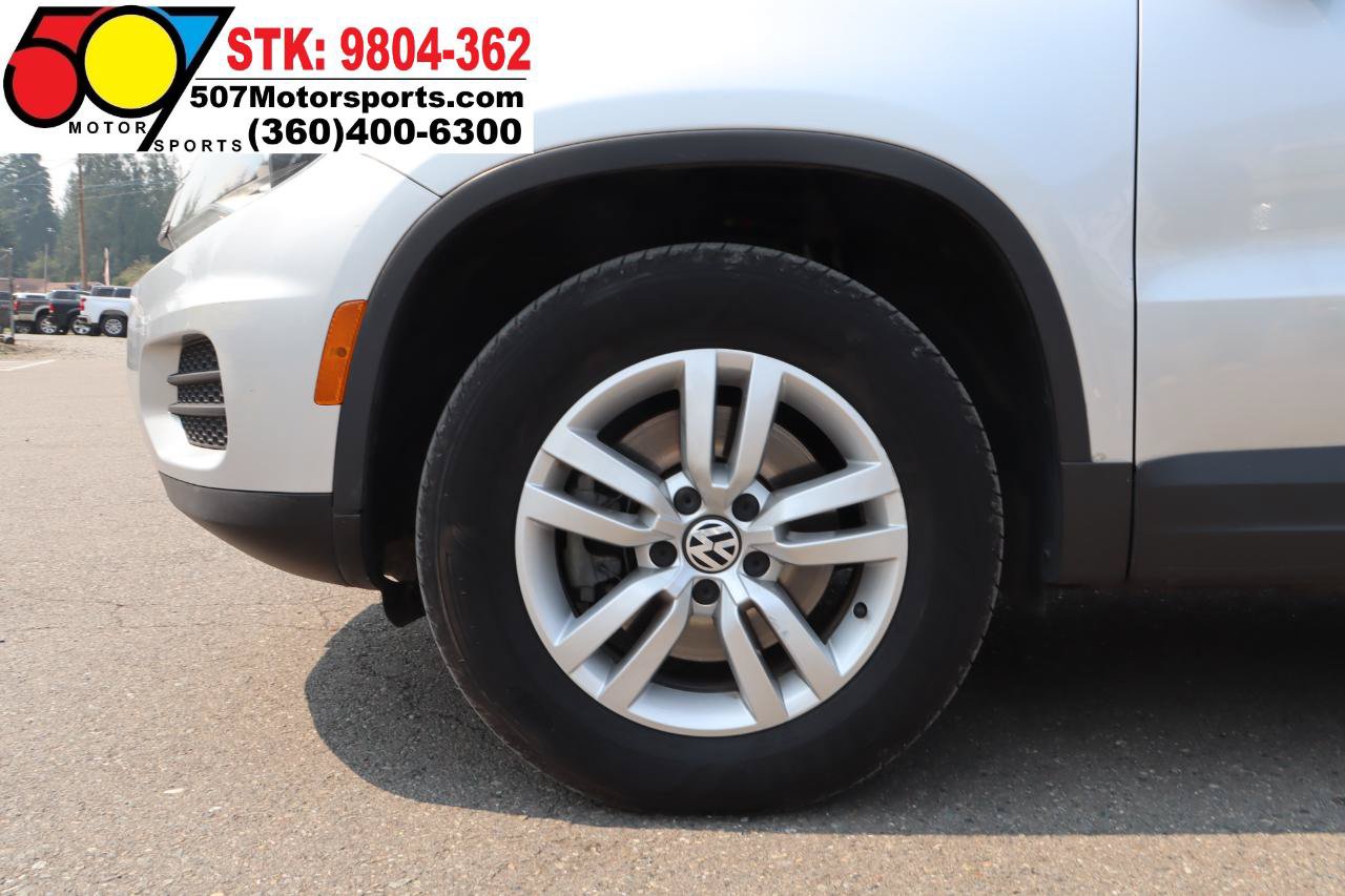 Used 2017 Volkswagen Tiguan S AWD/4WD image 23