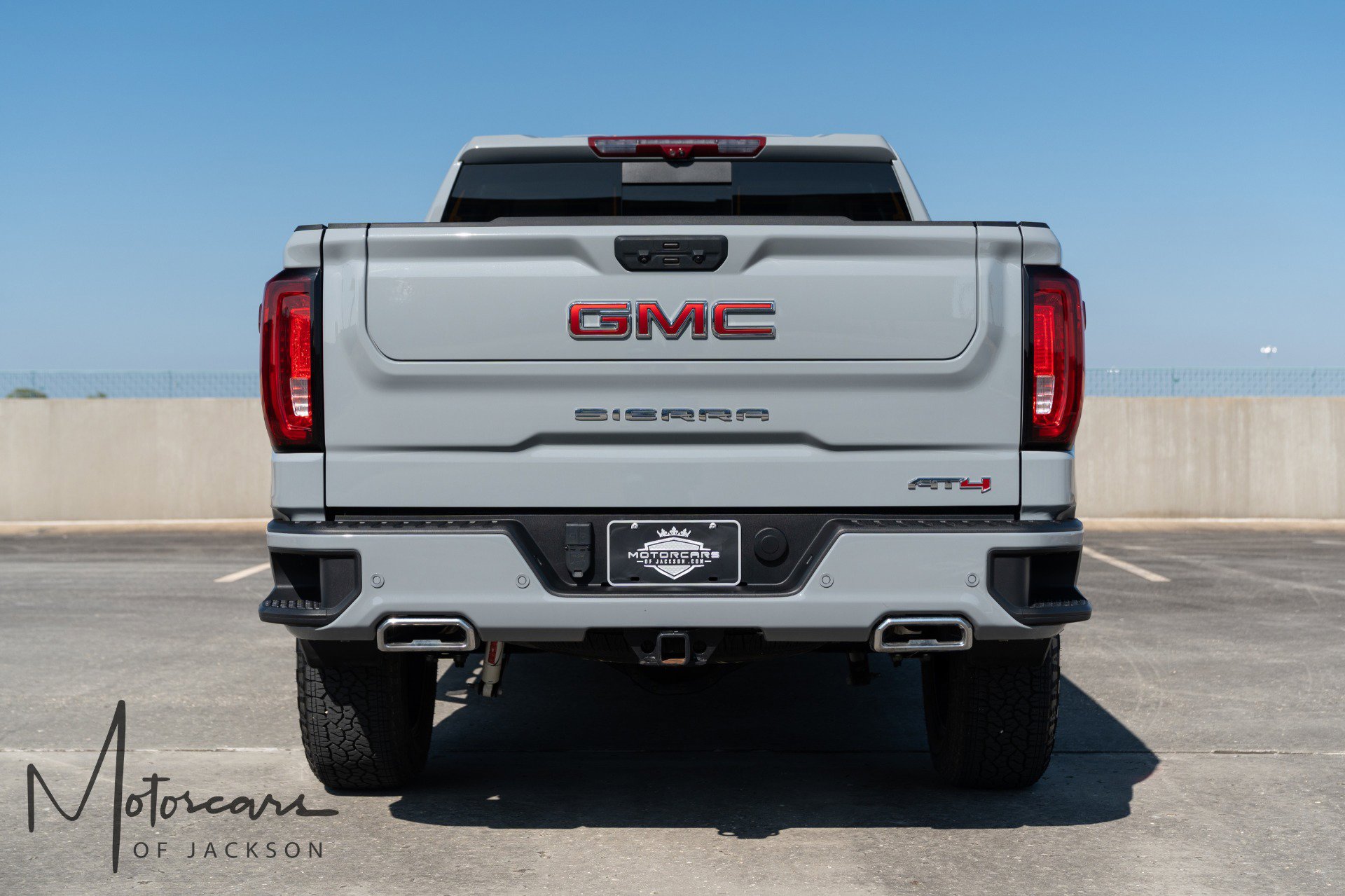 Used 2025 GMC Sierra 1500 AT4 w/ AT4 Premium Package image 7