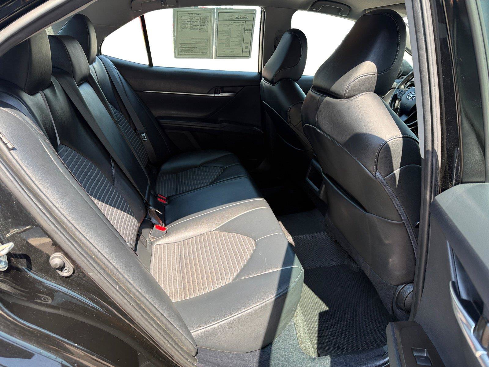 Used 2021 Toyota Camry SE FWD image 22