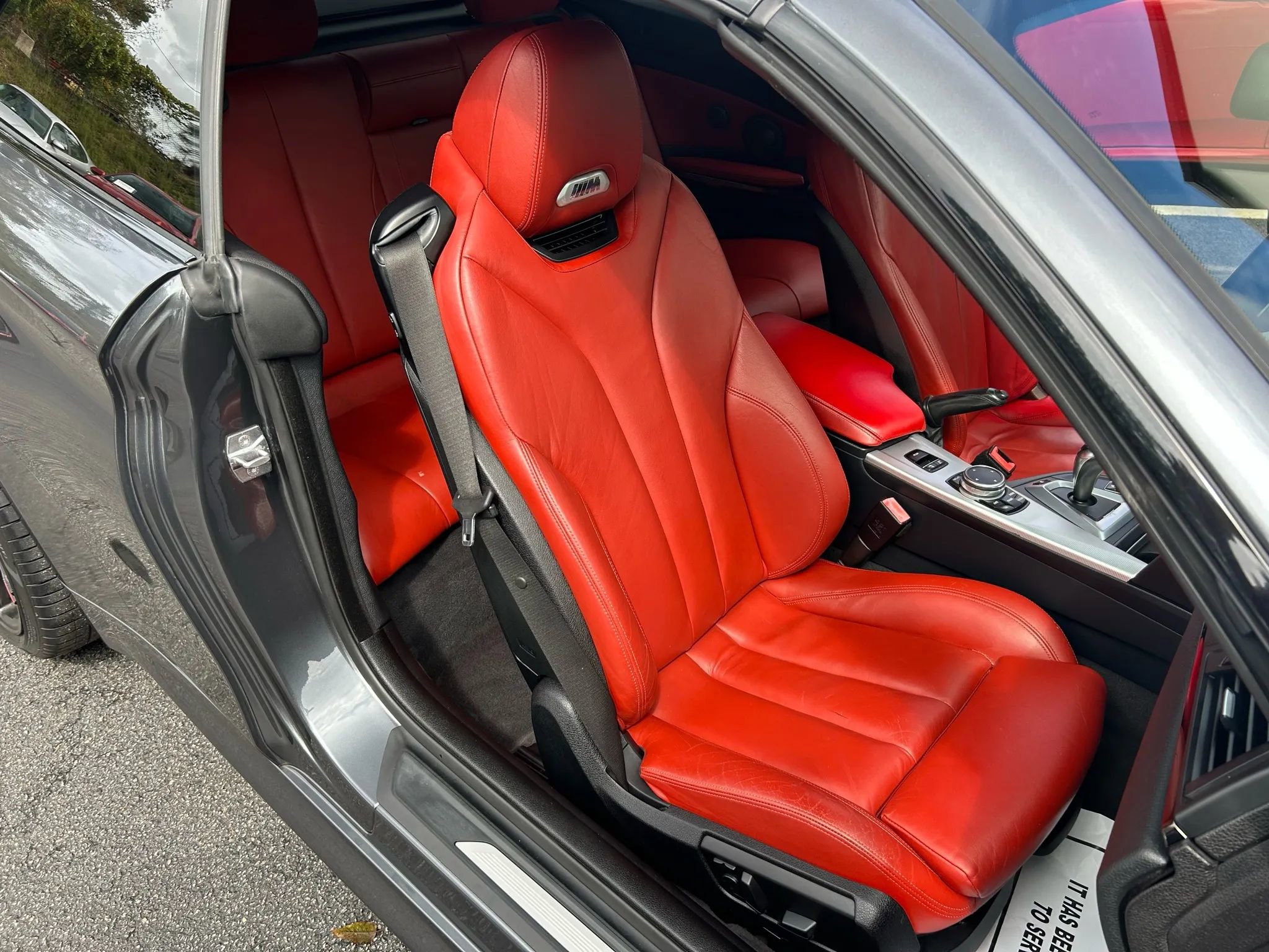 Used 2015 BMW M4 Convertible image 54