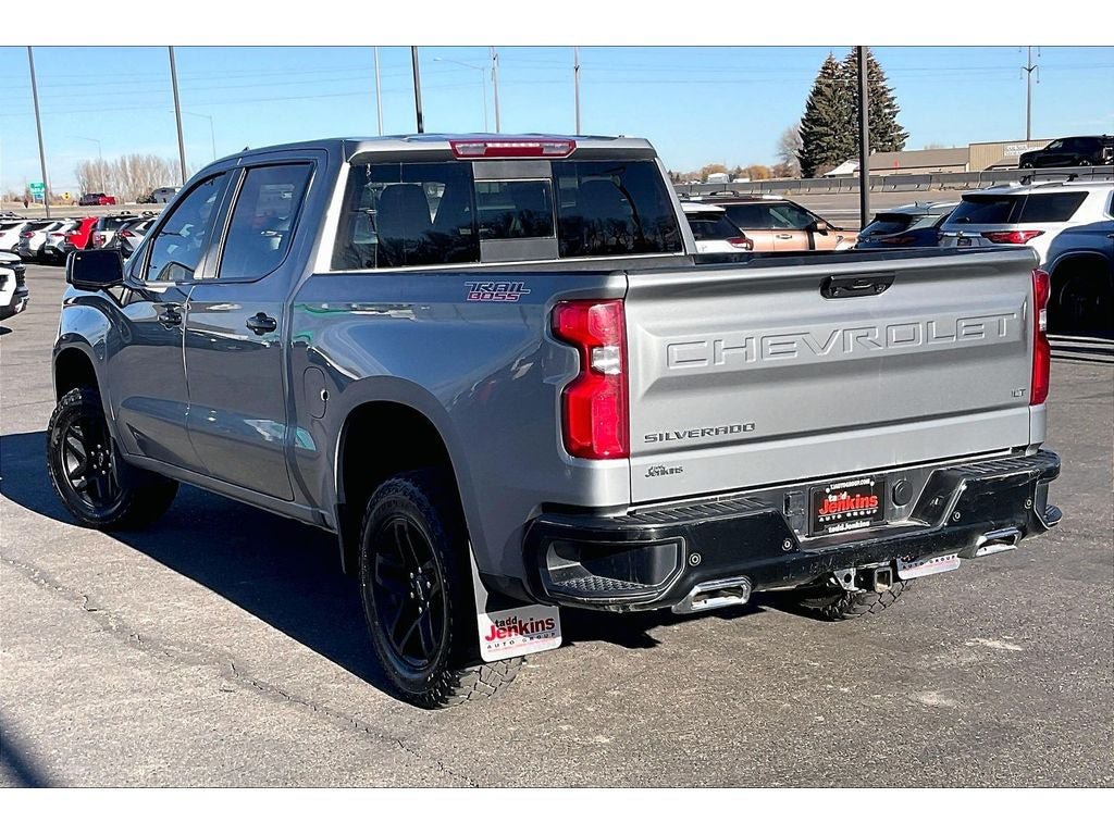 Used 2024 Chevrolet Silverado 1500 LT Trail Boss w/ Convenience Package II AWD/4WD image 13