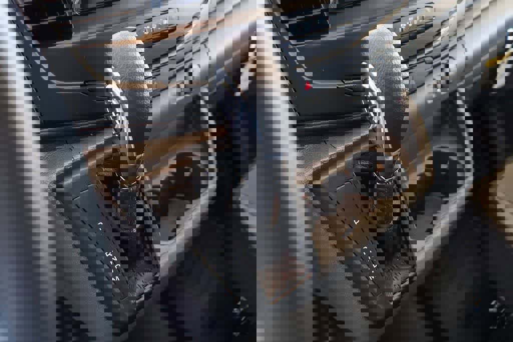 New 2026 Ford Transit 250 148 Medium Roof image 20