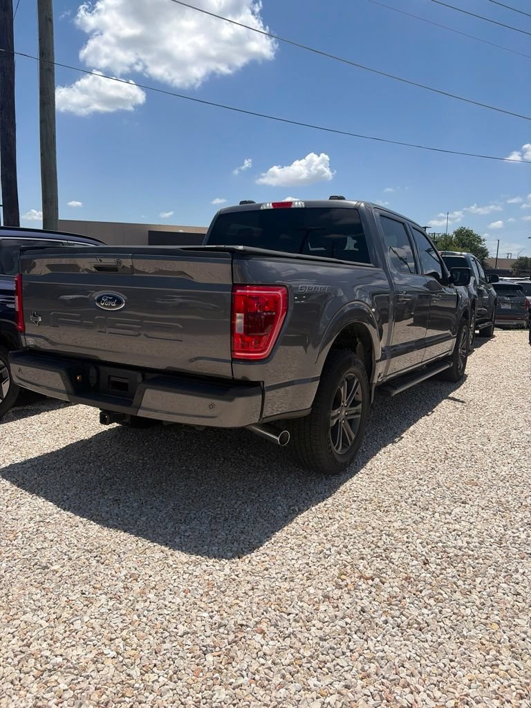 Used 2022 Ford F150 XLT w/ Equipment Group 302A High RWD image 3