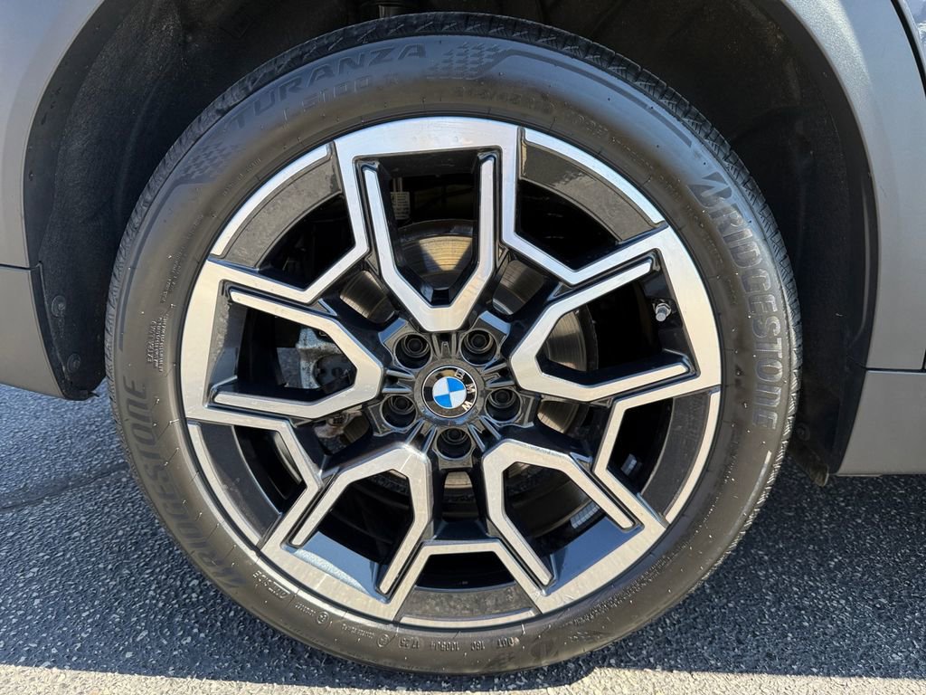 Certified 2025 BMW X2 xDrive28i image 17