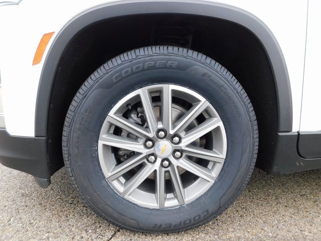 Used 2023 Chevrolet Traverse LT image 10