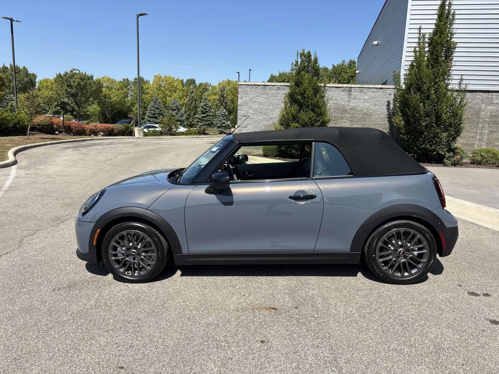 New 2026 MINI Cooper S FWD image 4