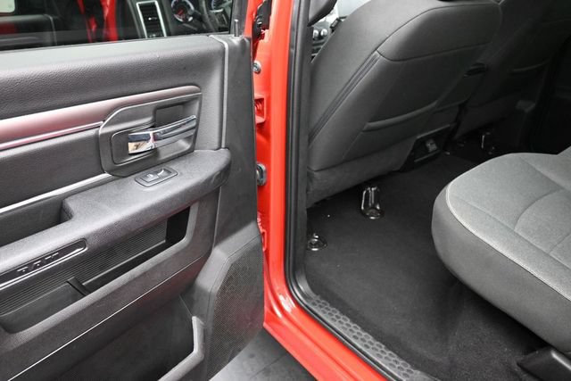 Used 2024 RAM 1500 Warlock RWD image 10