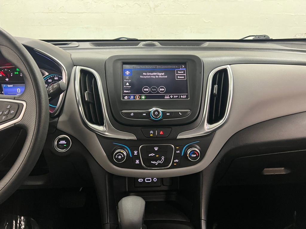 Used 2022 Chevrolet Equinox LT image 18