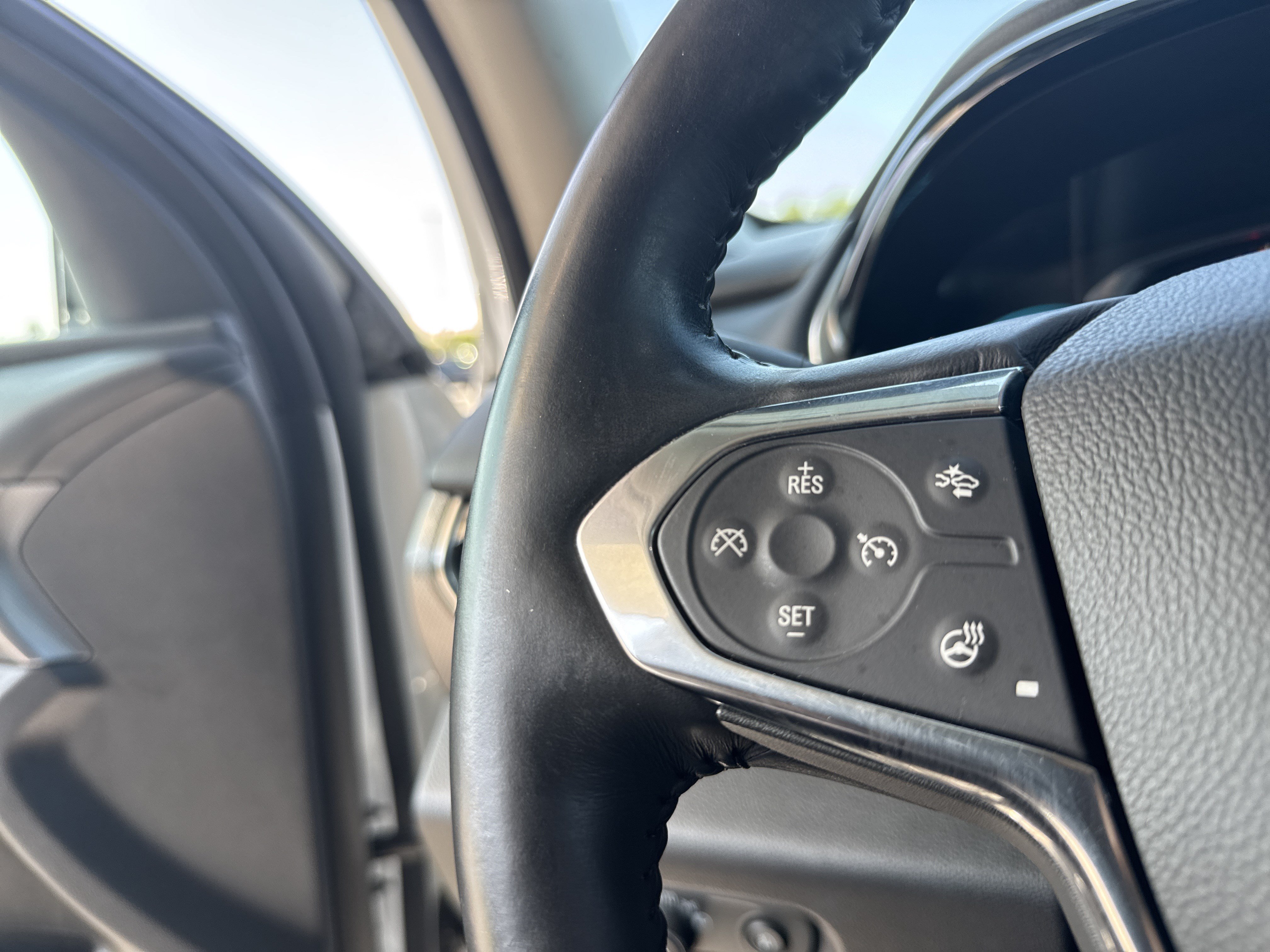 Used 2018 Chevrolet Traverse Premier AWD/4WD image 20