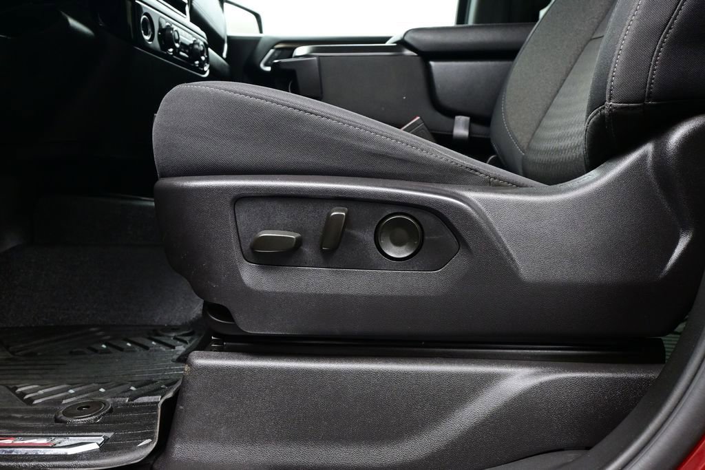 Used 2024 Chevrolet Silverado 1500 RST AWD/4WD image 18