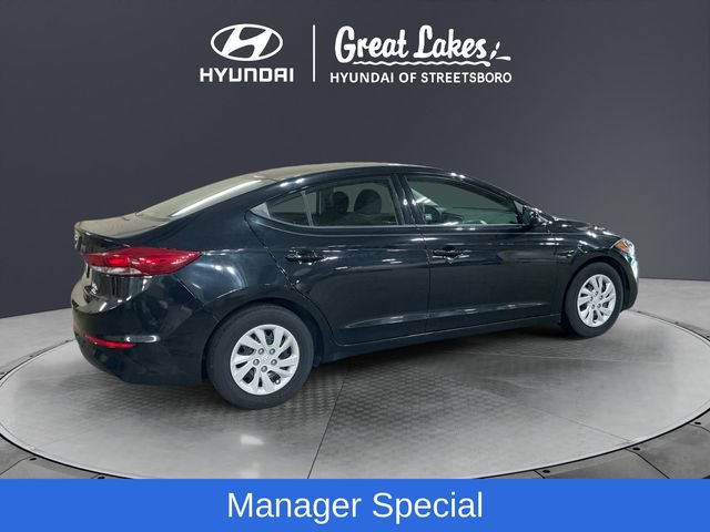 Used 2018 Hyundai Elantra SE FWD image 5