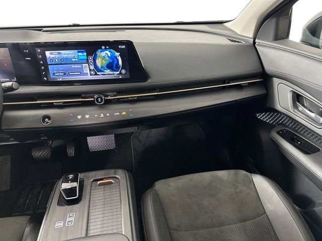 Used 2023 Nissan Ariya FWD image 25