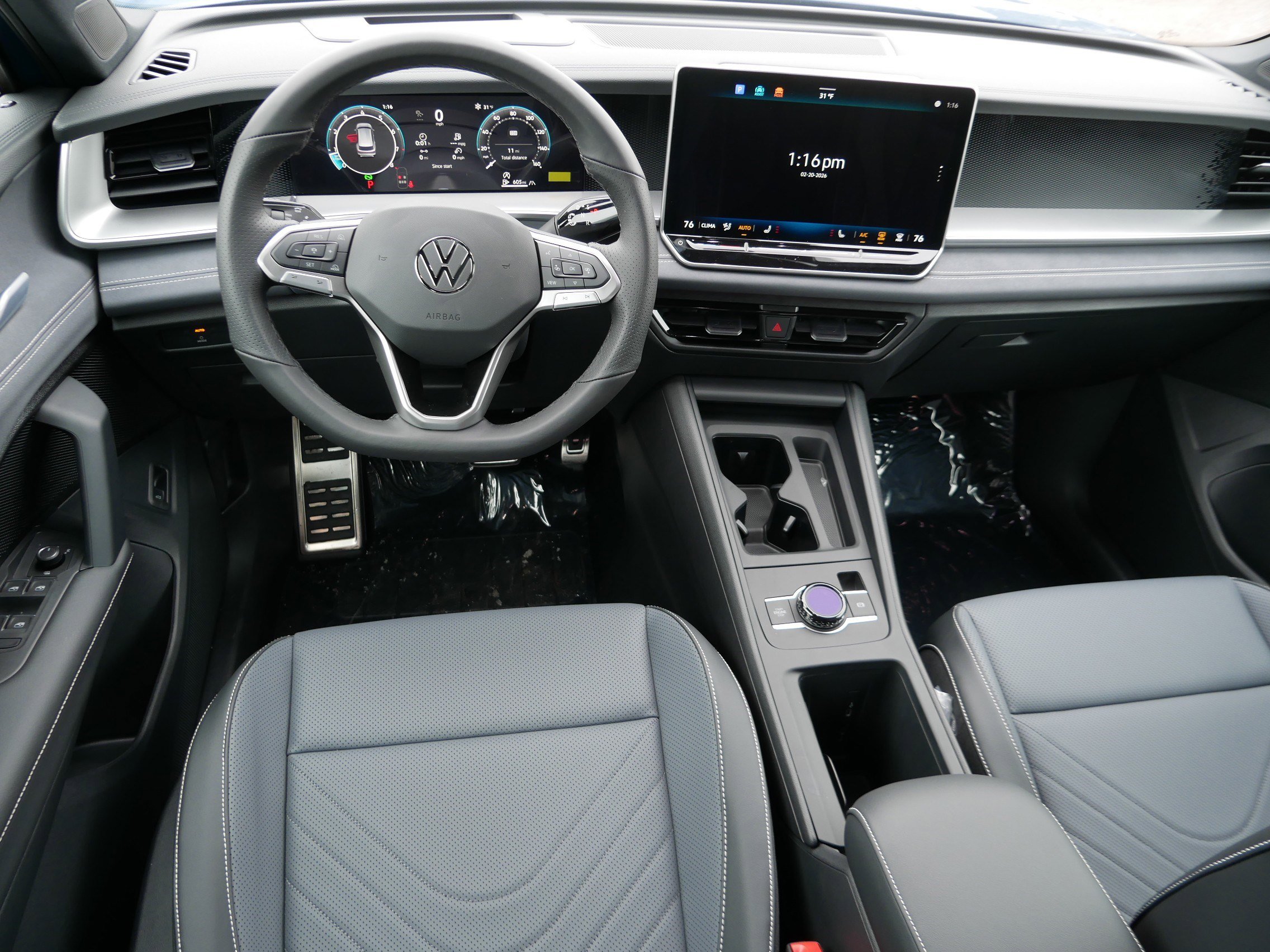 New 2026 Volkswagen Tiguan SE R-Line image 7
