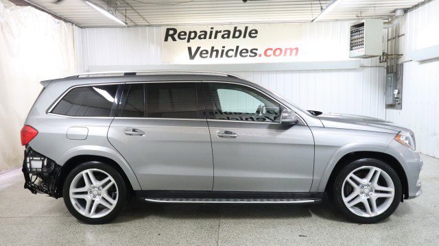 Used 2016 Mercedes-Benz GL 550 4MATIC image 4