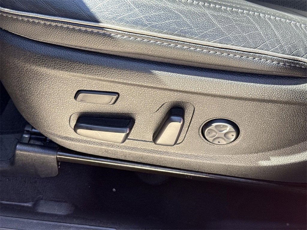 Used 2023 Hyundai Santa Fe Limited image 36