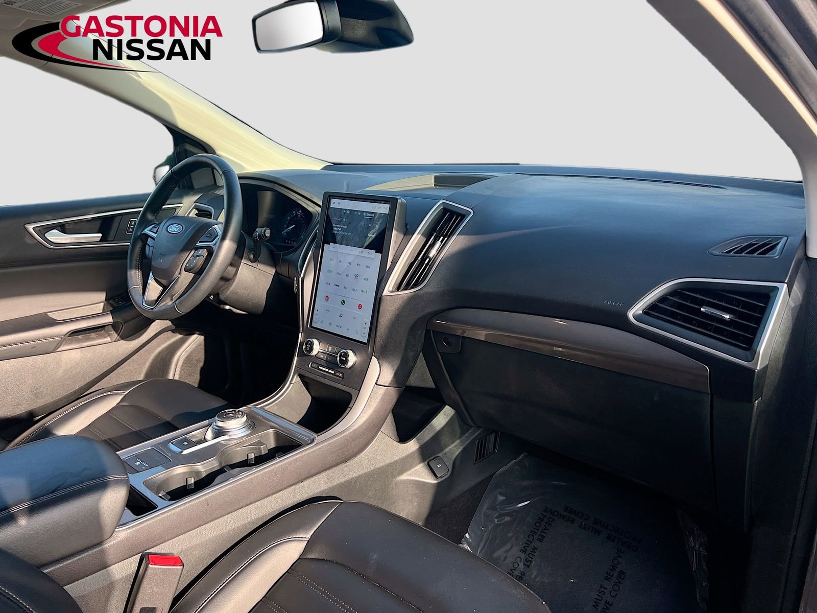 Used 2024 Ford Edge SEL image 36