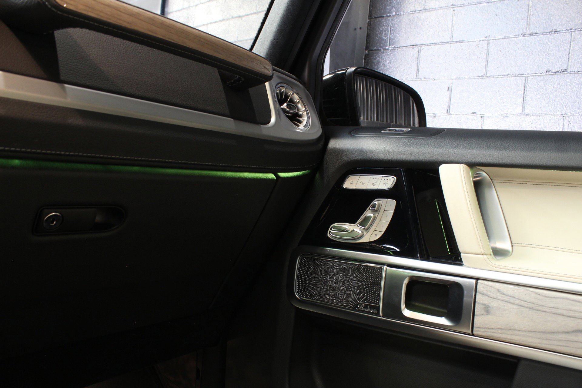 Used 2022 Mercedes-Benz G 550 w/ Exclusive Interior Package image 73