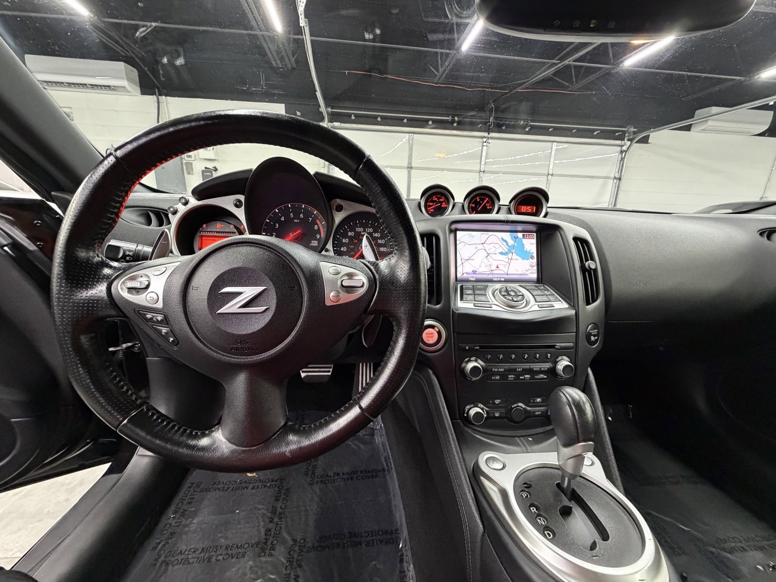 Used 2020 Nissan 370Z Touring Sport image 12