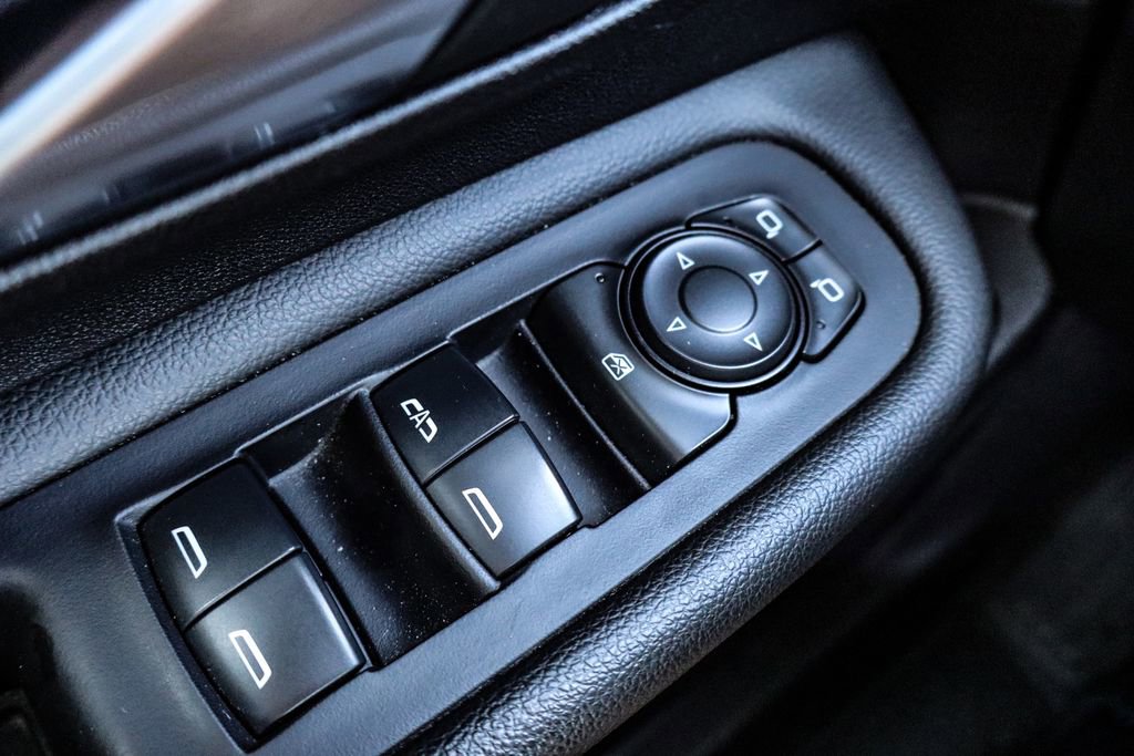 Certified 2024 GMC Terrain SLT image 18