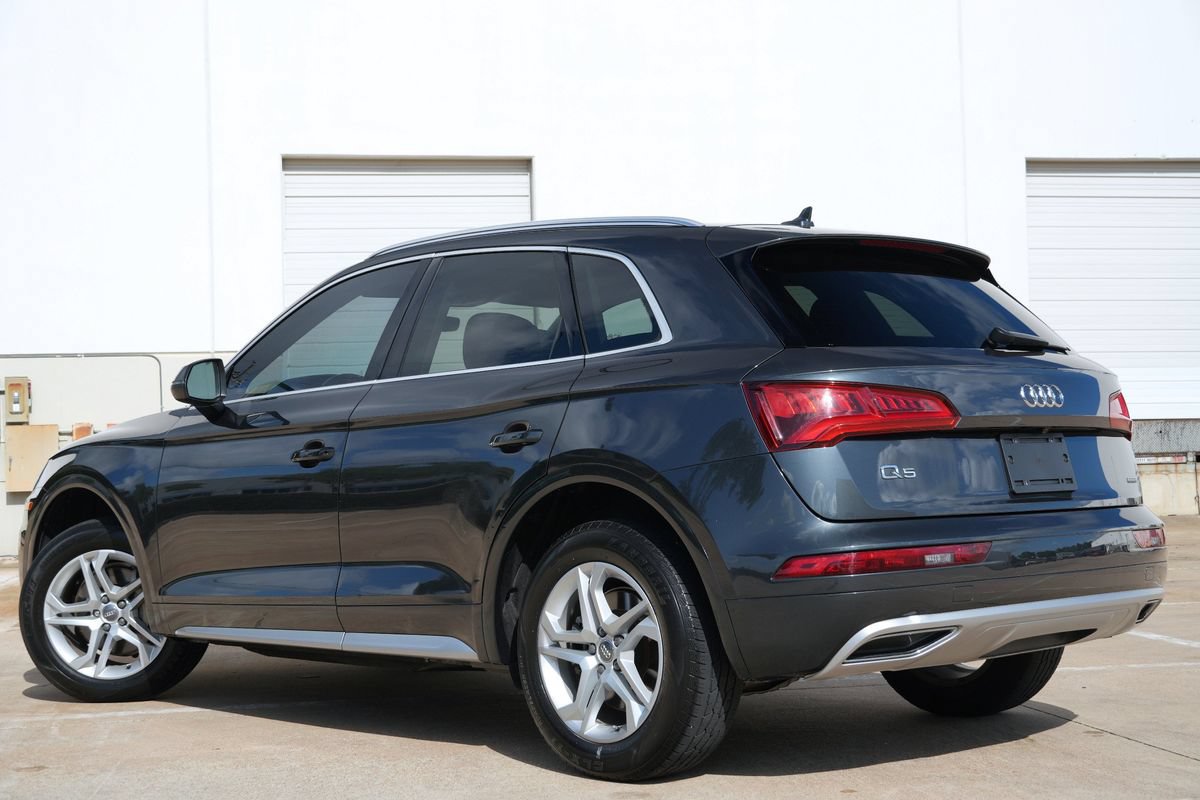 Used 2019 Audi Q5 2.0T Premium w/ Convenience Package AWD/4WD image 4
