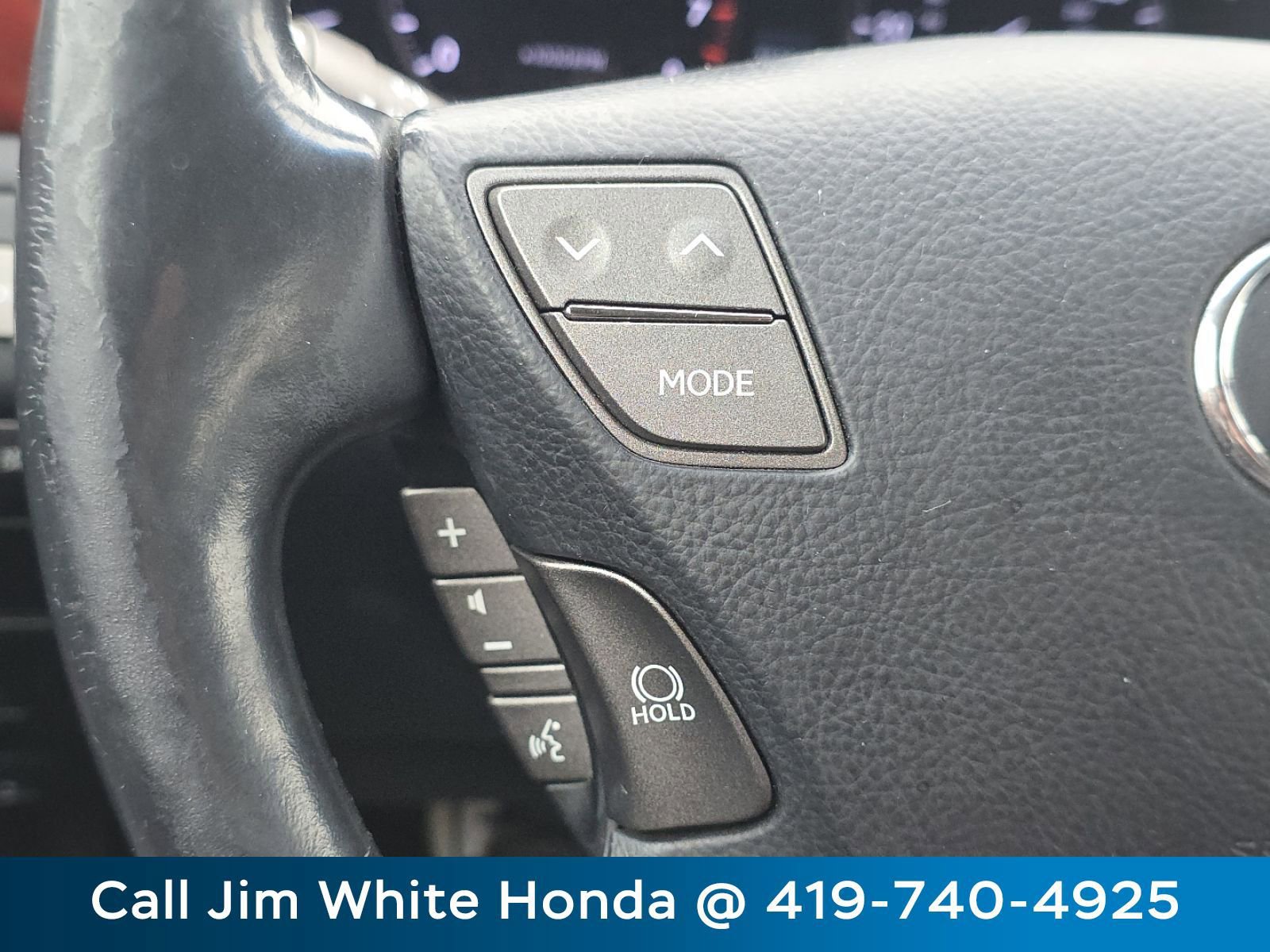 Used 2011 Lexus LS 460 L w/ Luxury Pkg image 31