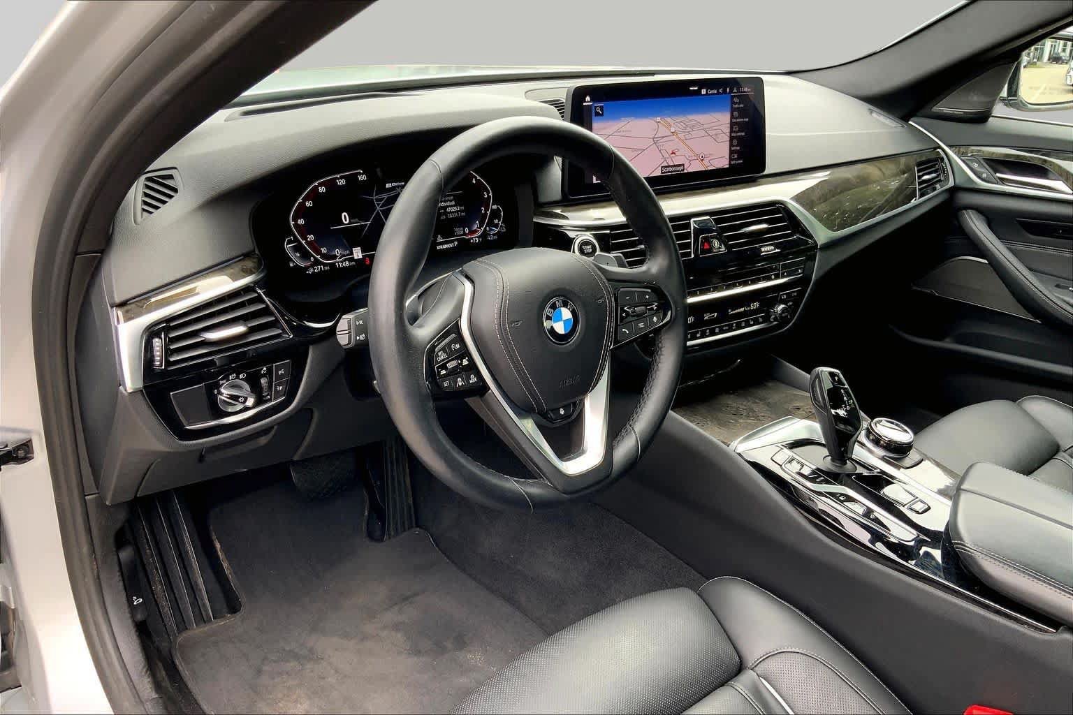 Used 2021 BMW 530e xDrive w/ Executive Package AWD/4WD image 18