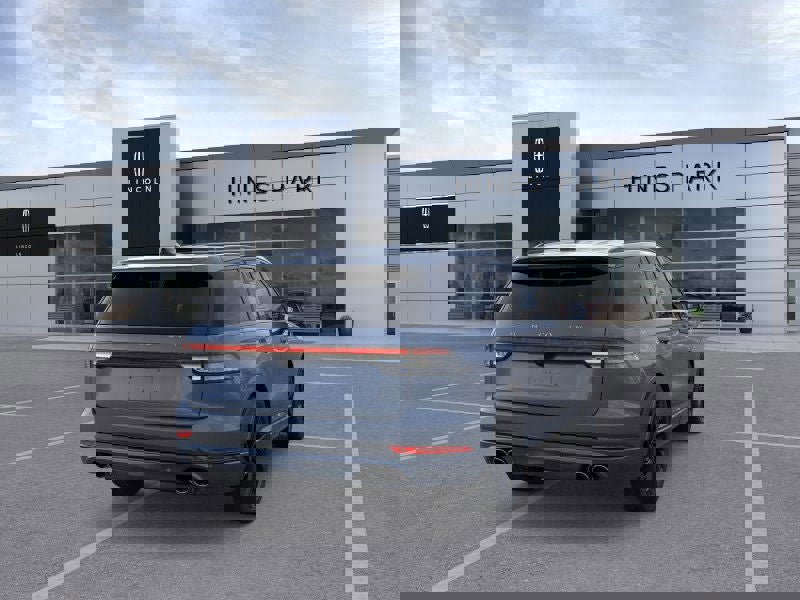 New 2026 Lincoln Aviator Reserve image 8