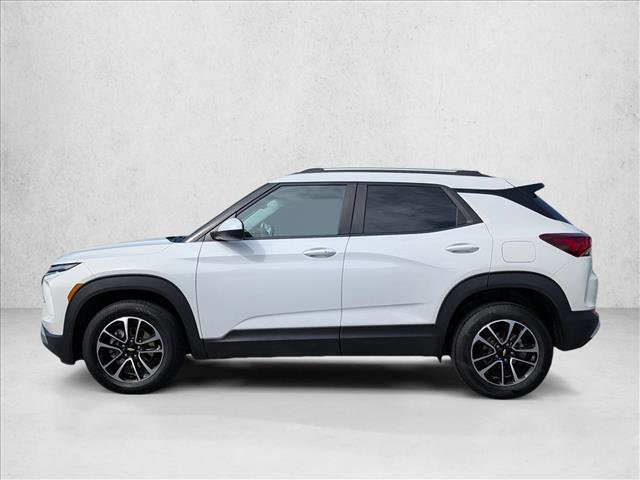 Used 2025 Chevrolet TrailBlazer LT image 9