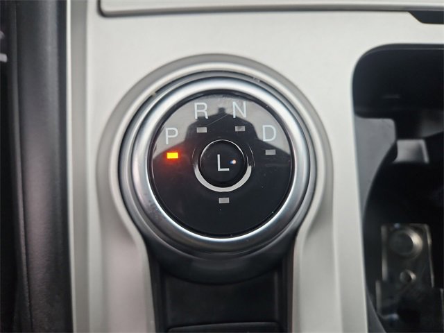 Used 2021 Ford Explorer XLT image 15