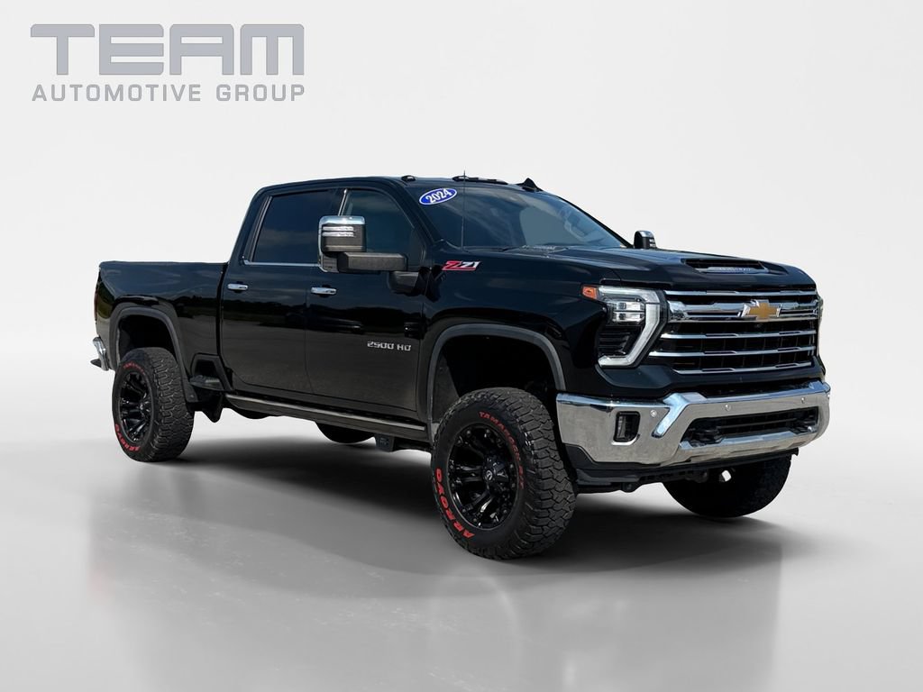 Used 2024 Chevrolet Silverado 2500 LTZ w/ LTZ Premium Package AWD/4WD video 1