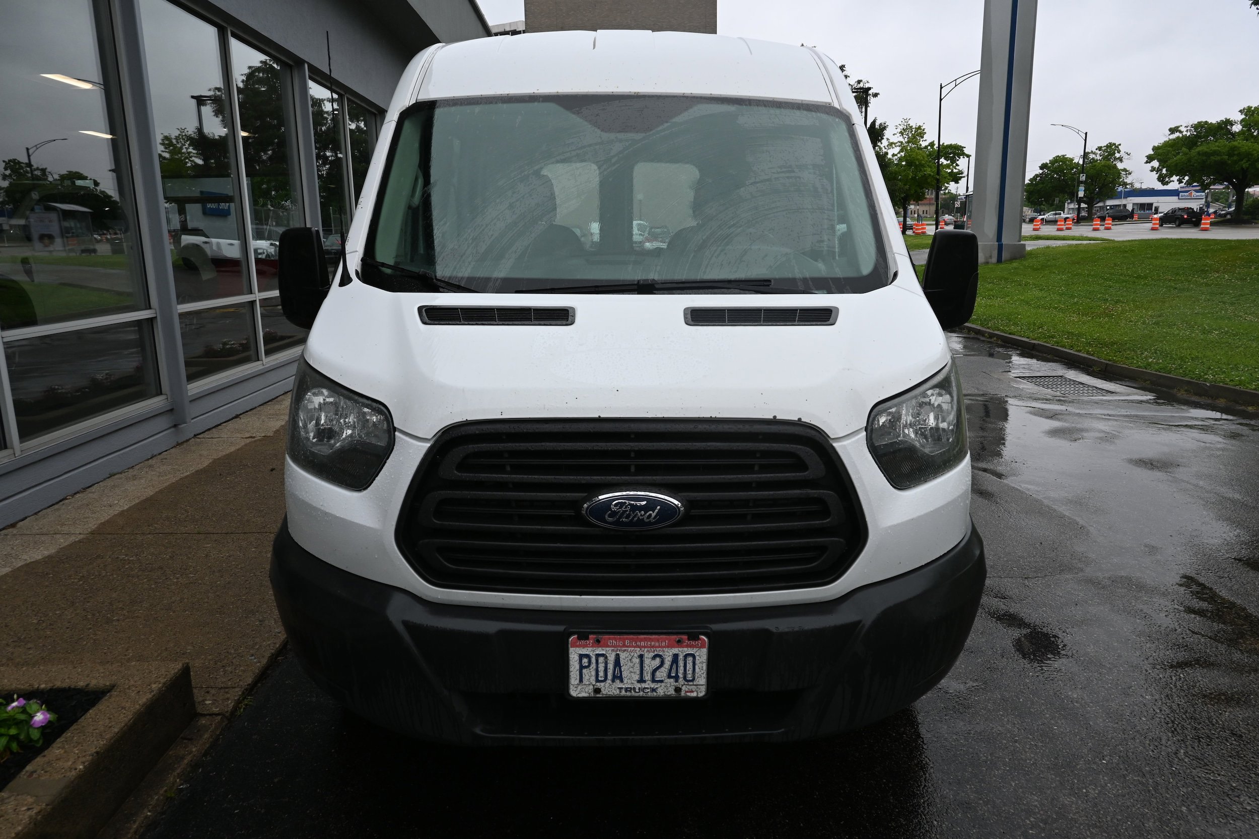 Used 2015 Ford Transit 150 148 Medium Roof RWD image 3
