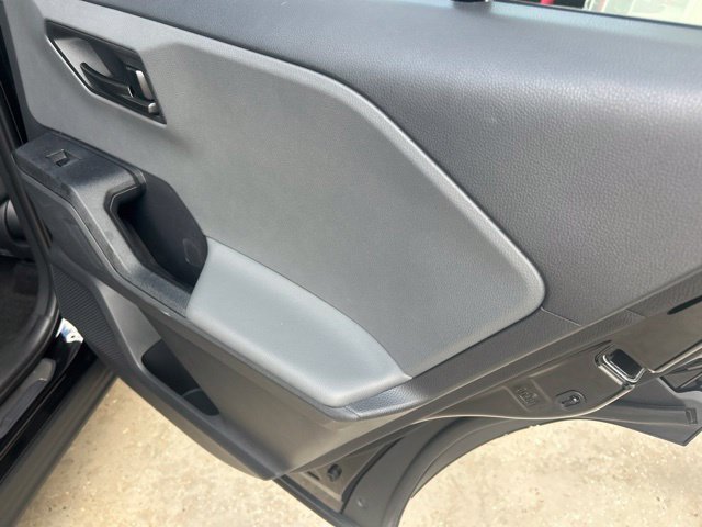 Used 2026 Toyota RAV4 LE AWD/4WD image 12