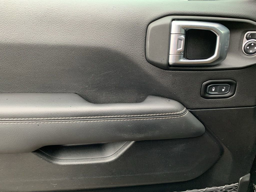 Used 2021 Jeep Wrangler Rubicon image 11