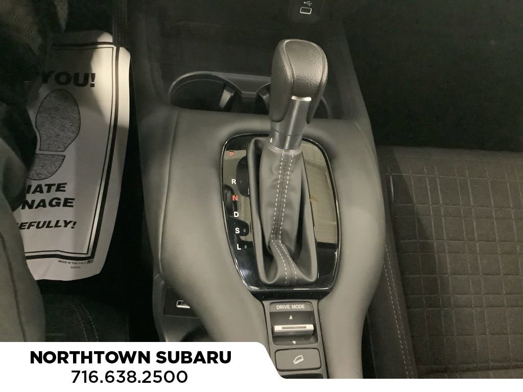 Used 2023 Honda HR-V LX image 16